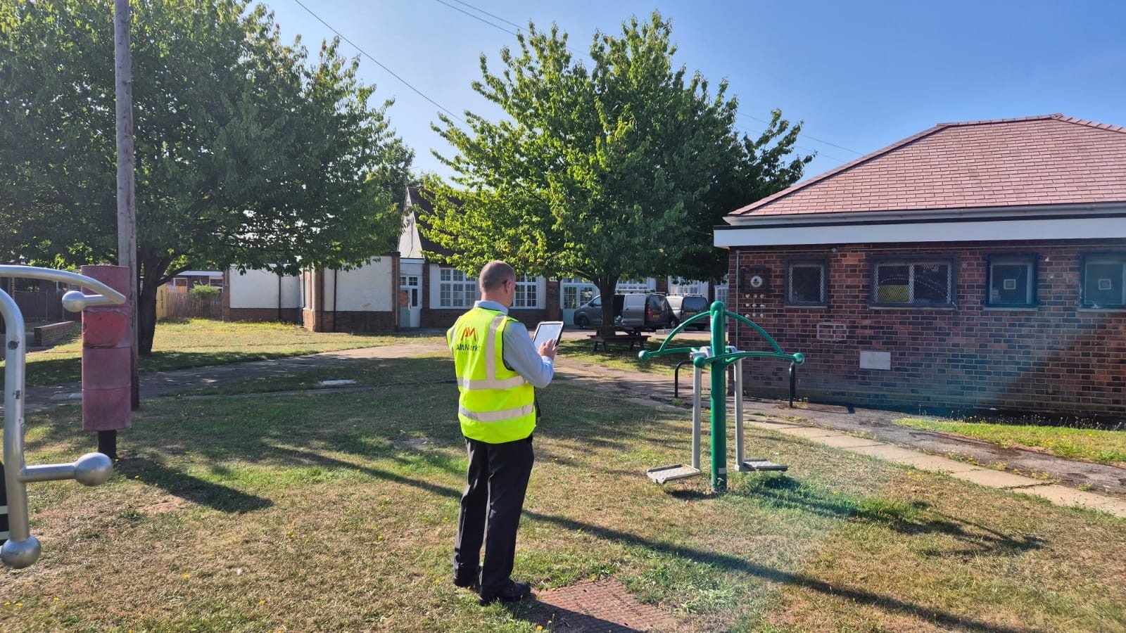 189bbb25-0f68-4d12-b988-07fcaf378297